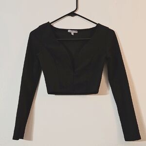Charlotte Russe Women's Black V-Neck Plunge Crop Top Size Small